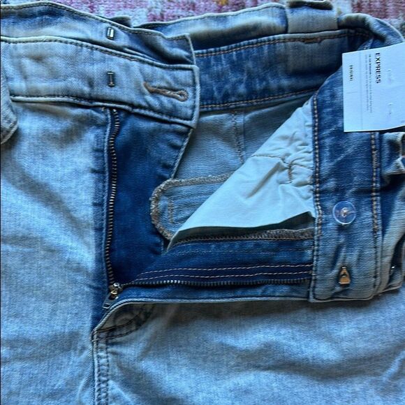 Express Blue Jean Shorts with High-Waist and Cuffed Hem - Picture 4 of 6